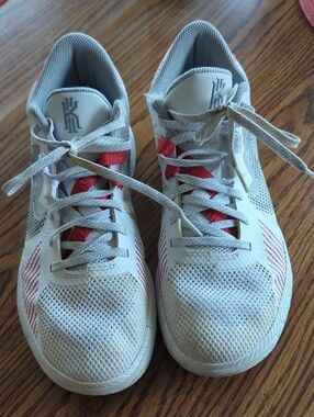 Kyrie Athletic Sneakers in Light Gray with Red Accents